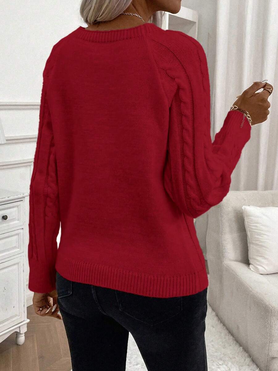 Klara | Sweter z Guzikami i Warkoczowym Splotem