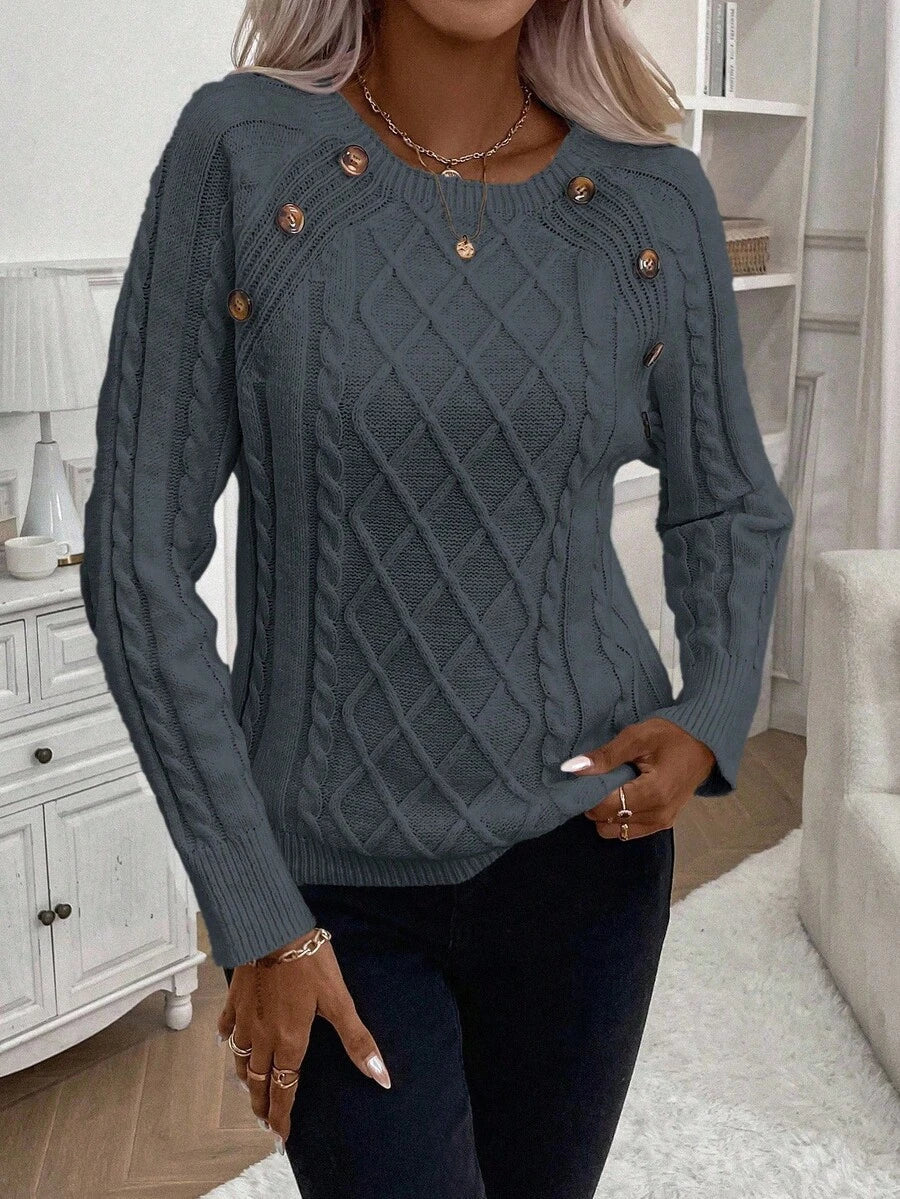 Klara | Sweter z Guzikami i Warkoczowym Splotem