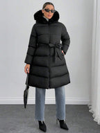 ISA | Pikowany płaszcz z paskami i szerokim kołnierzem