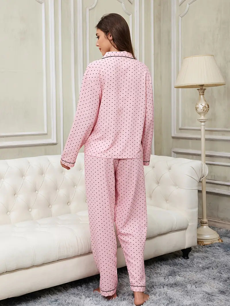Piżama damska w groszki z długim rękawem i guzikami w kolorze pudrowego różu