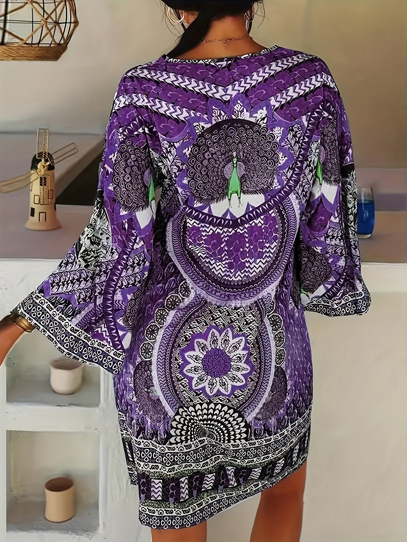 Mara | Sukienka Midi Plus Size z Etnicznym Wzorem i Dekoltem V