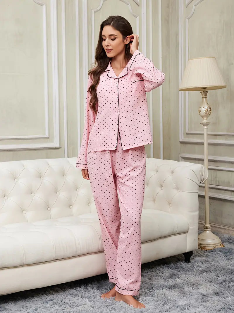 Piżama damska w groszki z długim rękawem i guzikami w kolorze pudrowego różu
