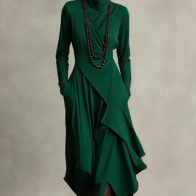 Natalia | Asymetryczna dzianinowa sukienka maxi z golfem