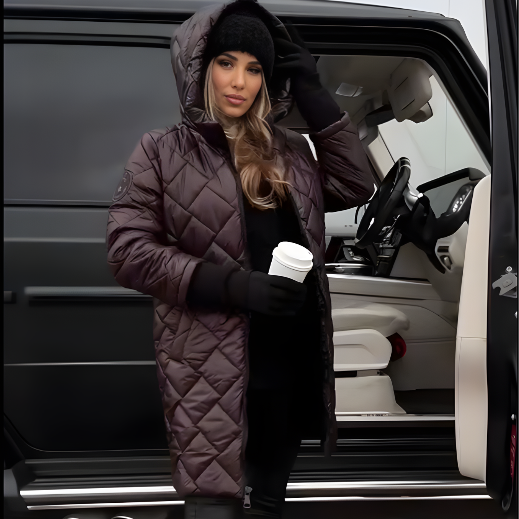 CELINA | Elegancka pikowana kurtka puchowa z bluzką